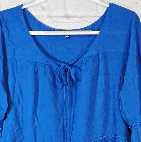Signature Studio Plus 1X Royal Blue Bell Sleeve Tie Neck Blouse Bold Flattering - Picture 7 of 8